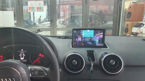 Màn hình DVD Android xe Audi A1 2009 - 2015 | Màn hình nguyên khối zin 100% theo xe